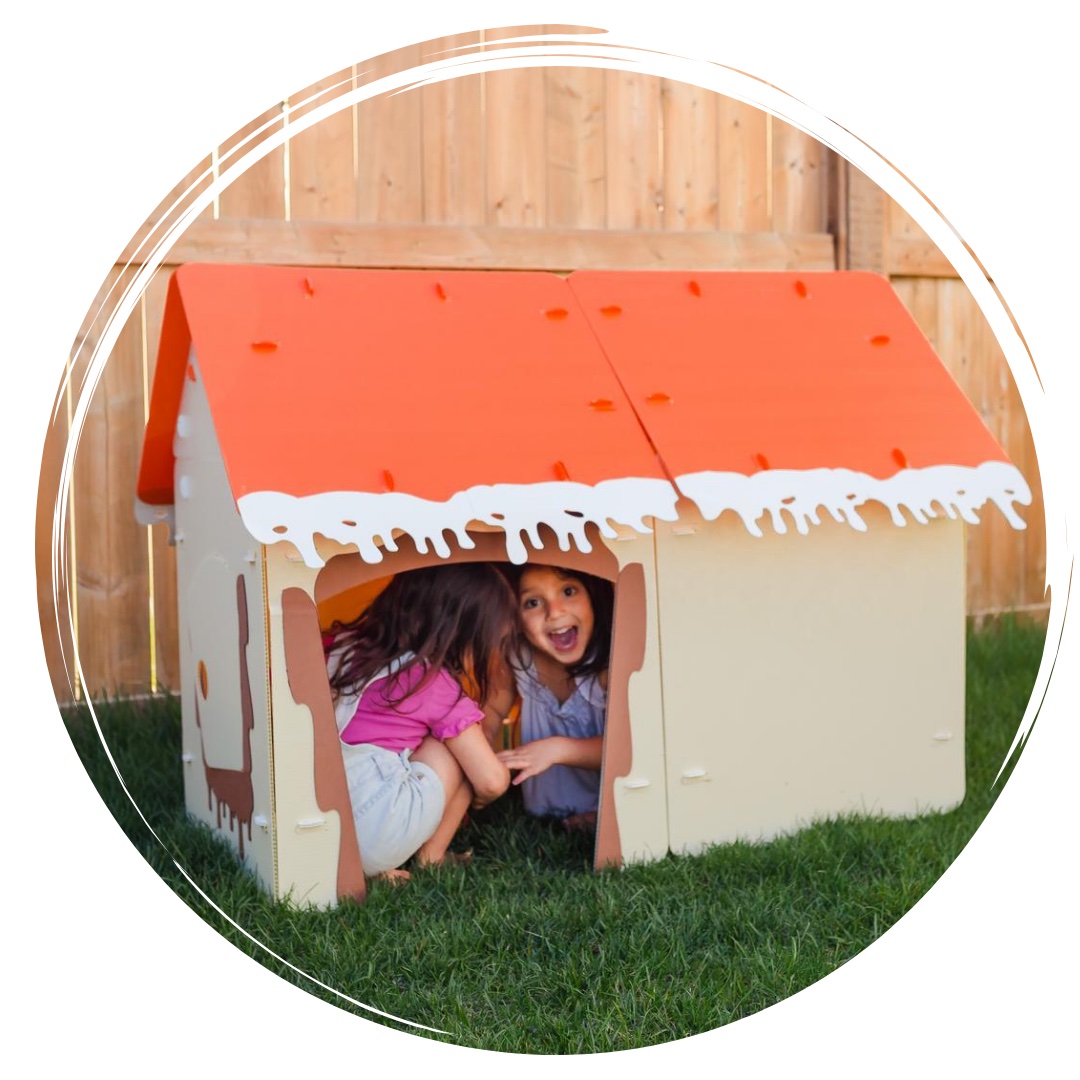 DIY indoor outdoor kid's playhouse