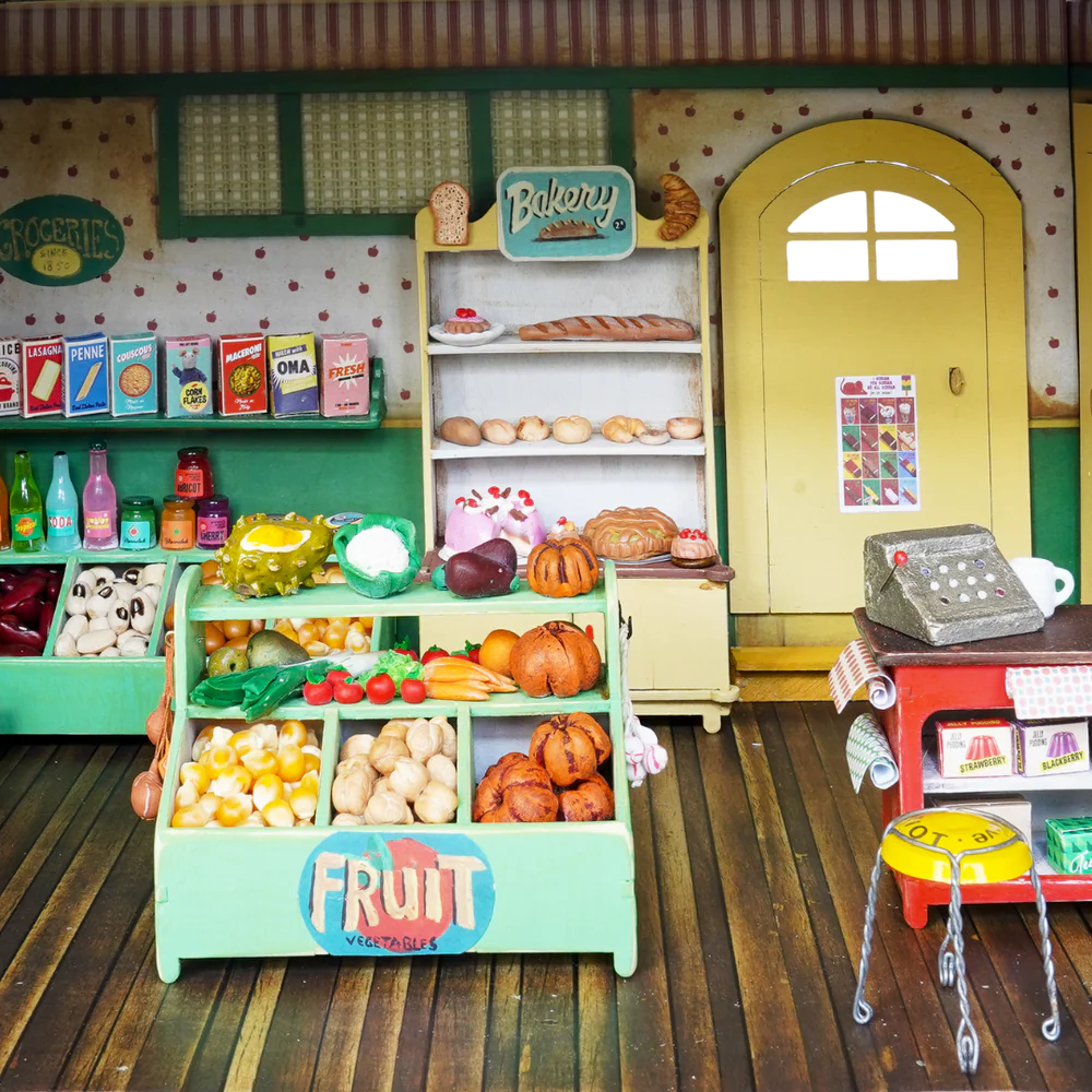 Dollhouse Accessories