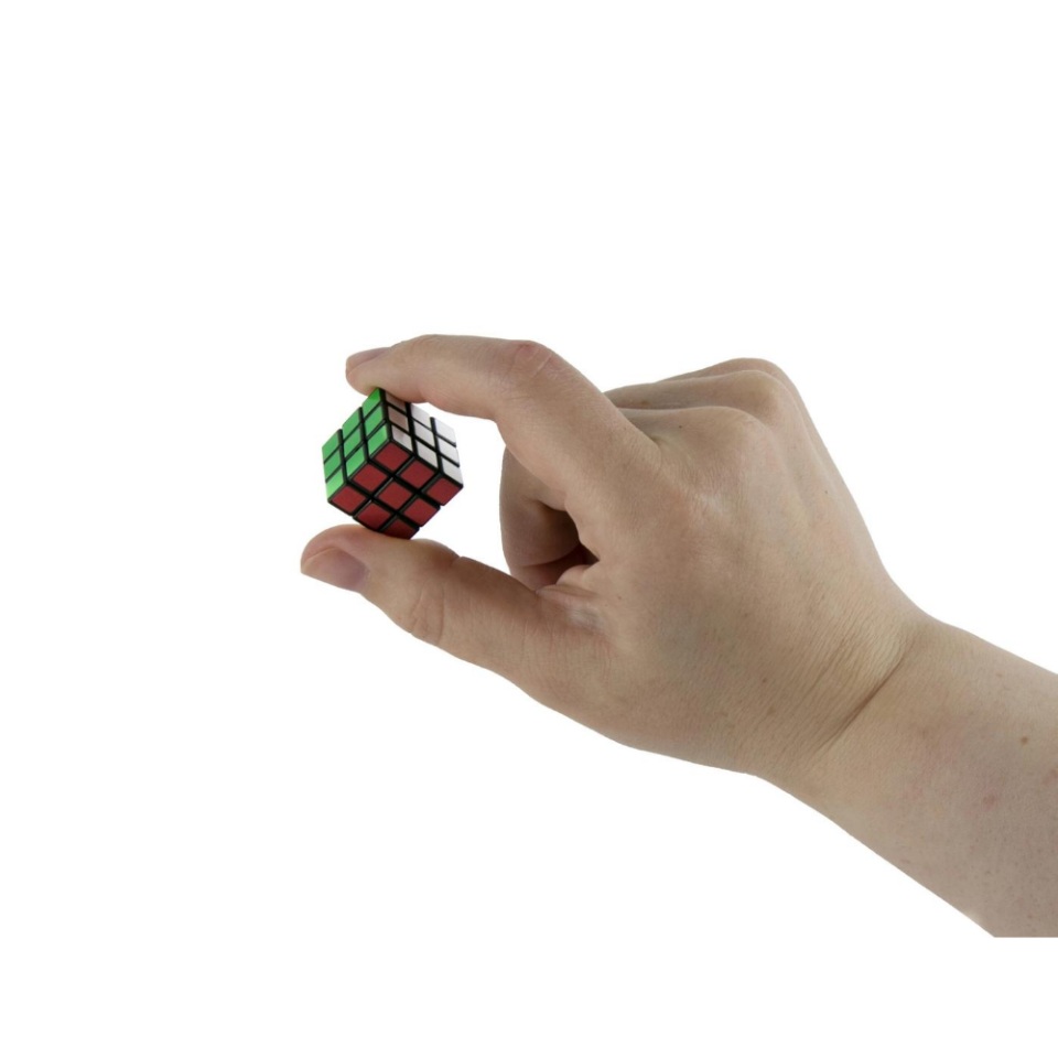 【北京PTS2025限定】TINYTINY Rubik's Cubeフィギュア Japan has made the world's smallest Rubik's Cube. And it actually