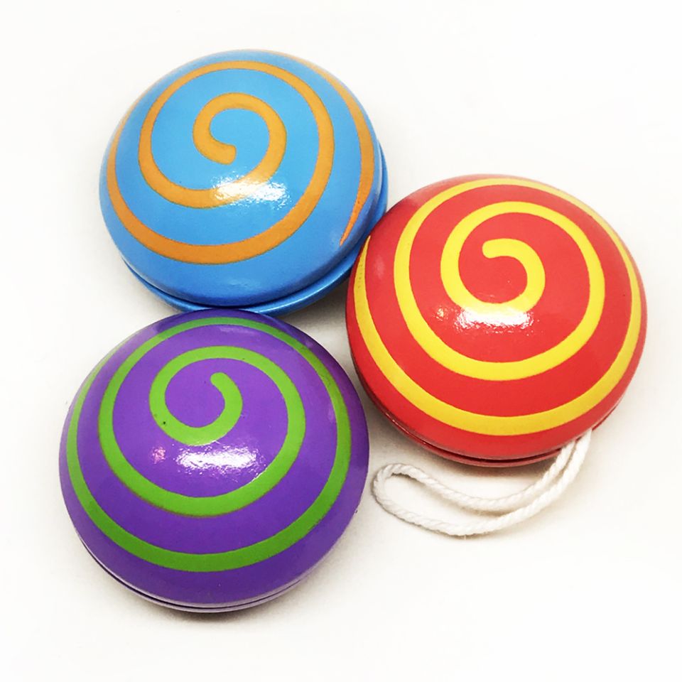 Wooden Yo-Yo brings classic fun to children